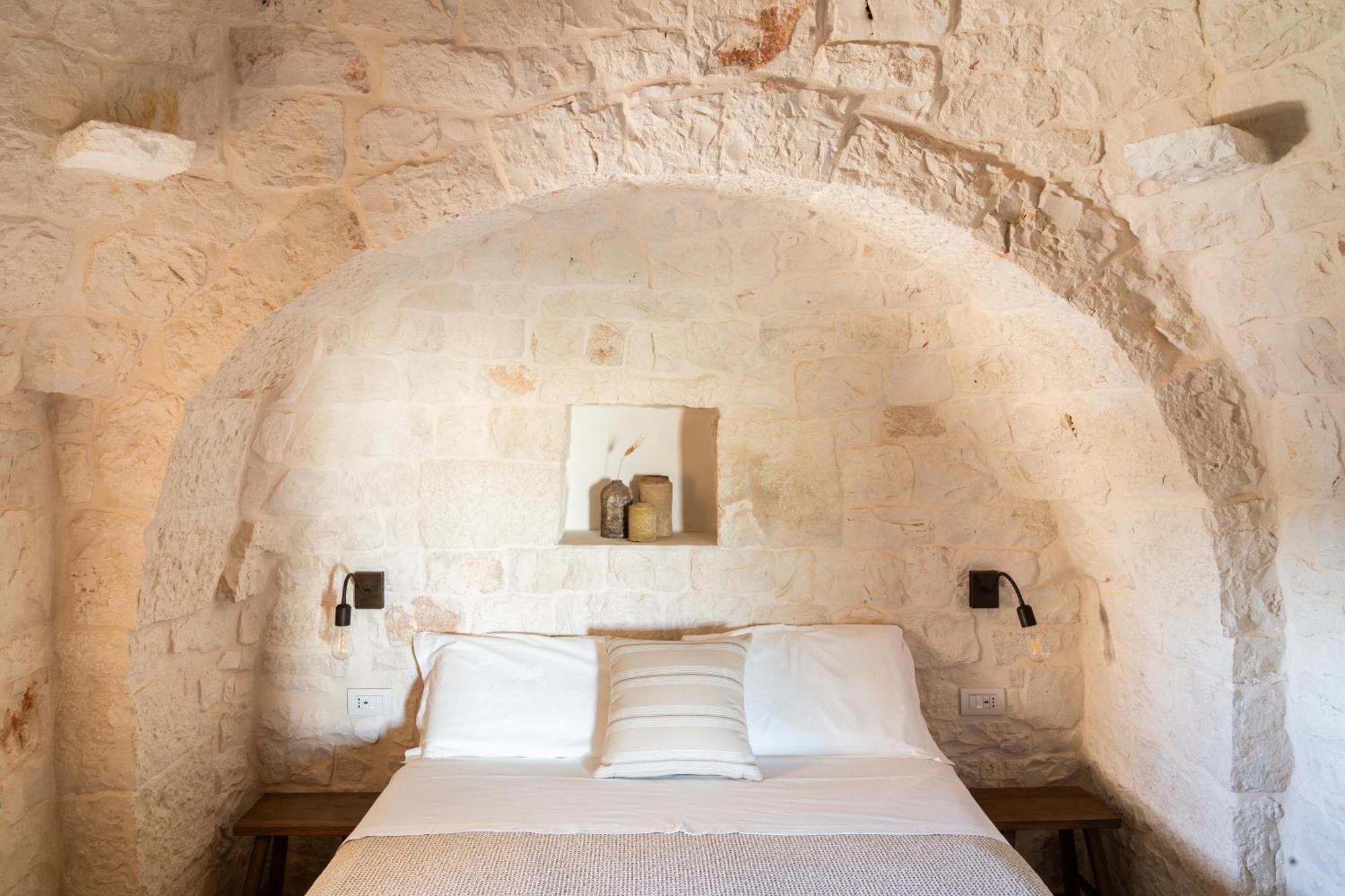 Trullo Jale - Boutique Apartments Ostuni Extérieur photo
